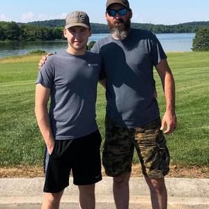 Meet your Posher, Dennis